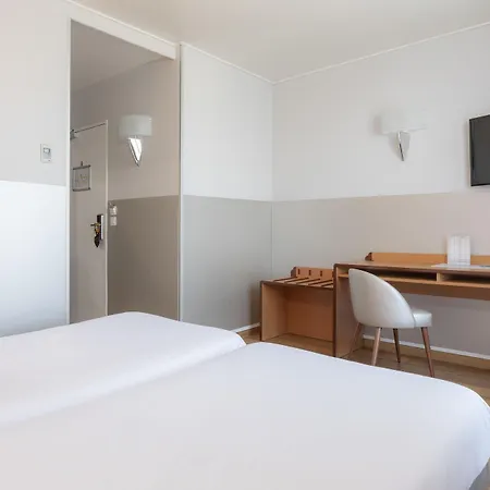 Hotel Du Lion Paris