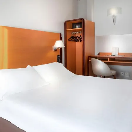 Hotel Du Lion Paris