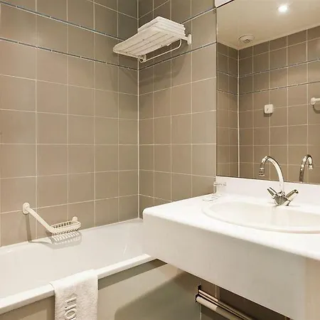 Hotel Du Lion 2*