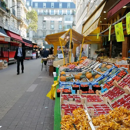 Du Lion Szálloda 2*